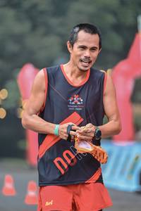 BIB: 
                            <button type="button" onclick="openModal(25159255)" class="btn btn-primary btn-sm float-right btn-popup" data-toggle="modal" data-target=".modal-high-quality">
                        <i class="fas fa-shopping-cart"></i> Add to Cart
                    </button>
                                            <button type="button" onclick="isThisMe(25159255, true)" class="btn btn-success btn-sm float-right btn-popup btn-isme hidden" data-toggle="tooltip" data-placement="bottom" title="นี่คือรูปของคุณใช่ไหม คลิกที่นี่เพื่อเอาเข้าอัลบั้ม">
                        <i class="fas fa-plus"></i> Add to album
                    </button>
                    <button type="button" onclick="isThisMe(25159255, false)" class="btn btn-warning btn-sm float-right btn-popup btn-isnotme hidden">
                        <i class="fas fa-ban"></i> Remove from album
                    </button>